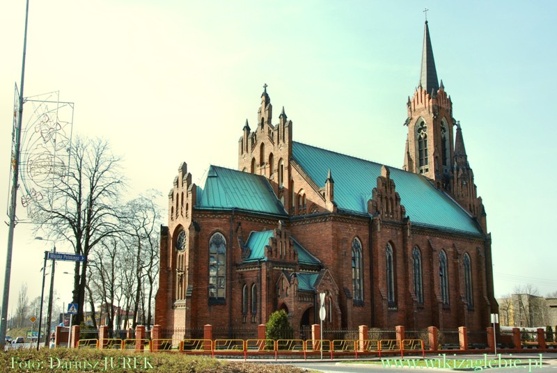 Plik:Sosnowiec Niwka kościół p.w. św. Jana Chrzciciela 001.JPG