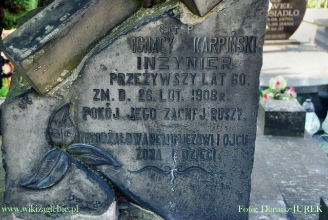 Plik:Dąbrowa Górnicza Cmentarz katolicki ul. Starocmentarna 014.JPG
