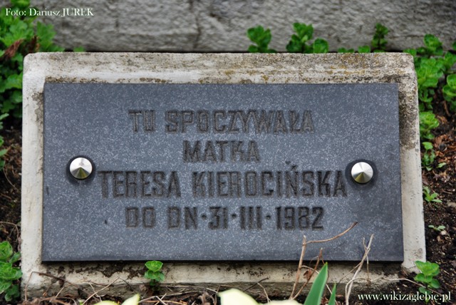 Plik:Sosnowiec cmentarz katolicki ul. Smutna Teresa Janina Kierocińska 03.JPG