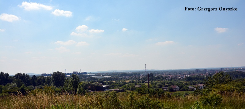 Plik:Panorama Zawiercia z Blanowic. Foto G. Onyszko. 02.JPG