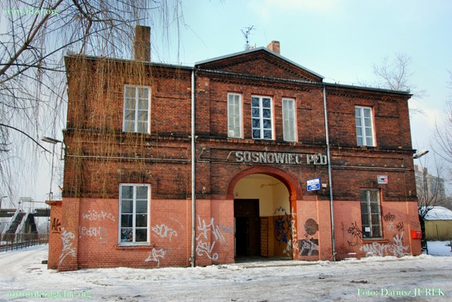 Plik:Dworzec kolejowy Sosnowiec Południowy 03.JPG