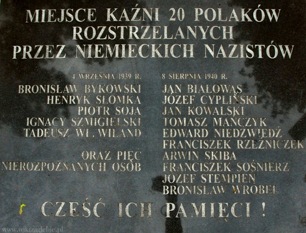 Plik:Sosnowiec Miejsce Pamięci nr 006 Tablica upamiętniająca egzekucje Polaków w 1939 i 1940 roku 04.JPG