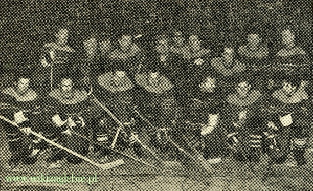 Plik:Zagłębie Sosnowiec Hokej na lodzie 1966.jpg