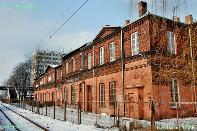 Plik:Dworzec kolejowy Sosnowiec Południowy 06.JPG