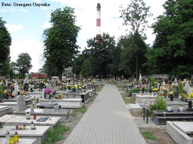 Plik:Sosnowiec Niwka. Cmentarz katolicki. 02.jpg