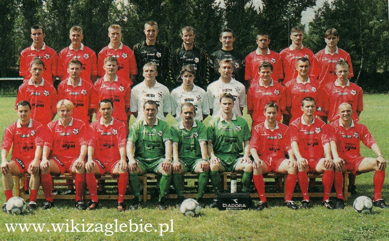 Plik:Zagłebie Sosnowiec sezon 2001 2002.jpg