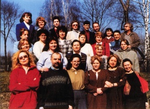 Grono pedagogiczne Emilii Plater 1999.jpg