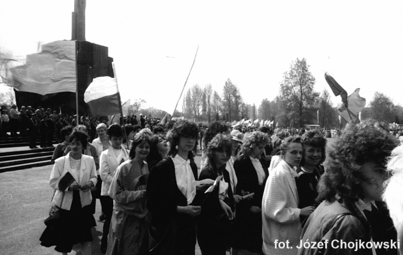 Plik:Sosnowiec 1 maja1988-0021.jpg