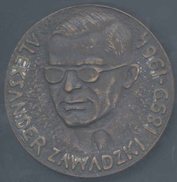 Plik:Aleksander Zawadzki 1899-1964 Komunista Generał Wojewoda Przewodniczący Rady Państwa.jpg