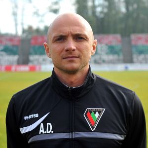 Artur Derbin sezon 2013-2014.jpg