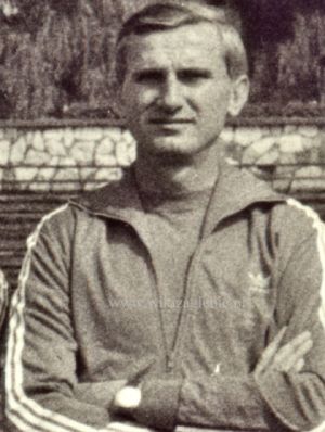 Kazimierz Szmidt 01 sezon 1982 1983.tif.jpg