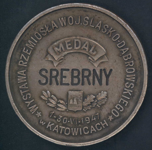 Plik:Wystawa Rzemiosła Województwa Śląsko-Dąbrowskiego 01-30 czerwiec 1947.jpg