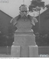 Pomnik Józefa Piłsudskiego w Olkuszu.jpg
