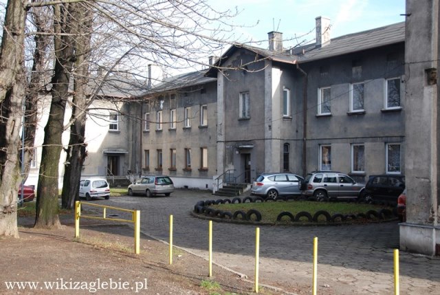 Plik:Sosnowiec Osiedle Kamienice 072.JPG