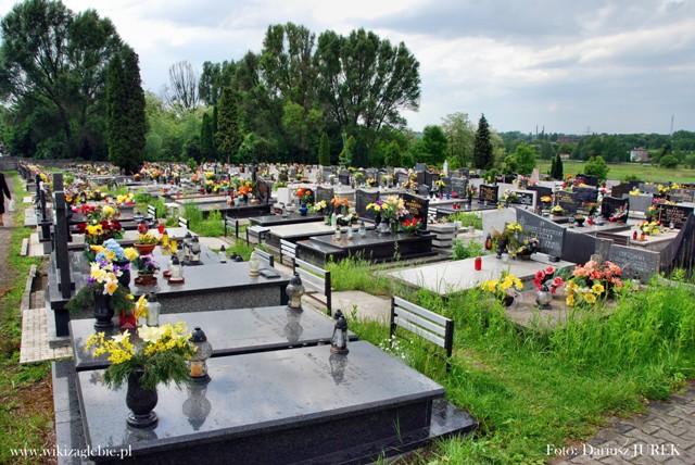 Plik:Sosnowiec Milowice cmentarz katolicki 005.JPG