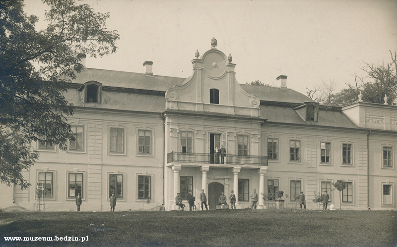 Plik:Bedzin palac lato 1914 r. Muzeum Zaglebia w Bedzinie..jpg