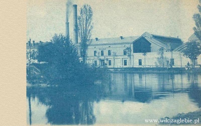 Plik:Dąbrowa Górnicza na dawnej pocztówce 109 Huta Bankowa.jpg
