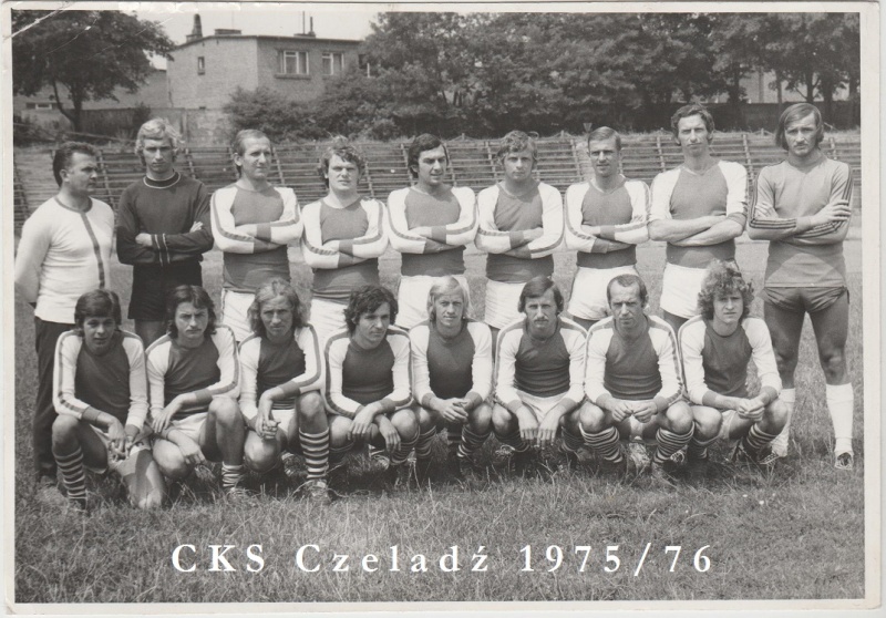 Plik:1975-76 CKS Czeladź.jpg
