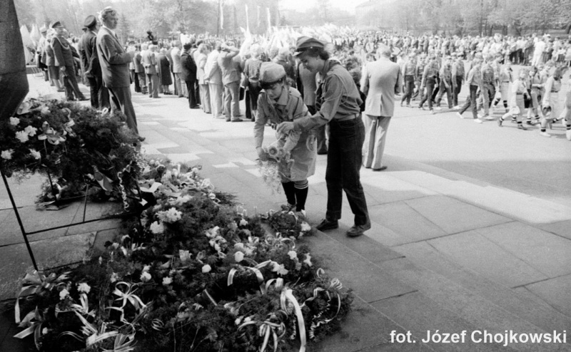 Plik:Sosnowiec 1 maja1988-0019.jpg