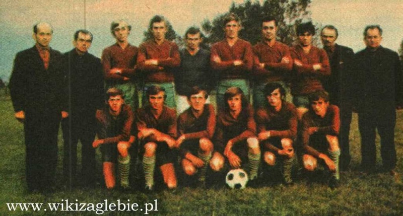 Plik:Orzeł Bobrowniki 1971 1972.JPG